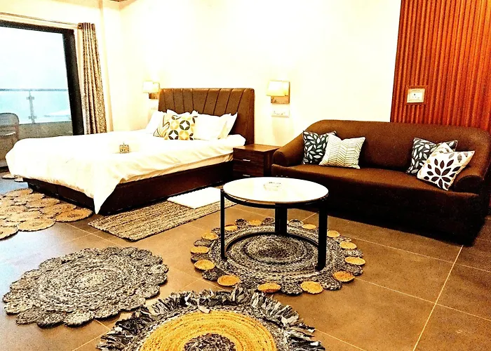 Vandhaara Luxury Stays