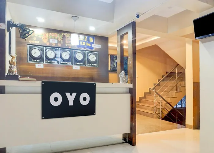 Hotel O Tiranga Residency